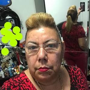 Meet your Posher, Janeth